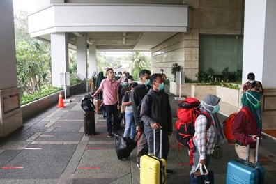 Tenaga Medis Covid-19 Hotel Grand Cempaka