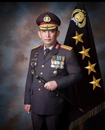 calon-kapolri-komjen-listyo-sigit-2